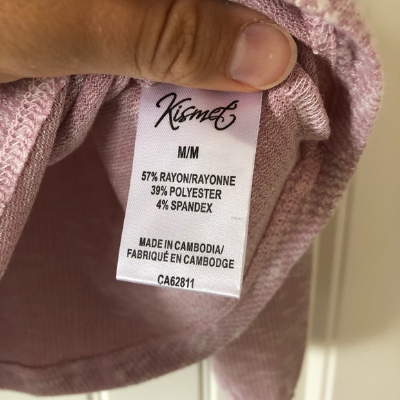 Kismet Heathered Pink Sweater, Size M - Picture 4 of 4